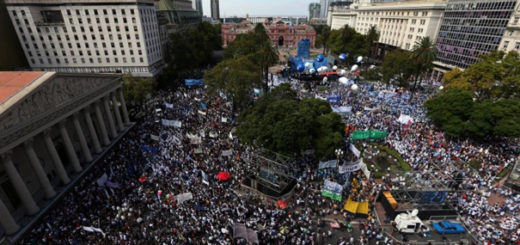 EN ARGENTINA, LA CRISIS DEL CAPITALISMO MUESTRA SUS PEORES LACRAS, SE NECESITA CON URGENCIA LA REVOLUCIÓN 3