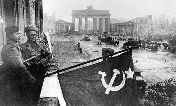 A 78 años del triunfo socialista sobre el nazi-fascismo 1